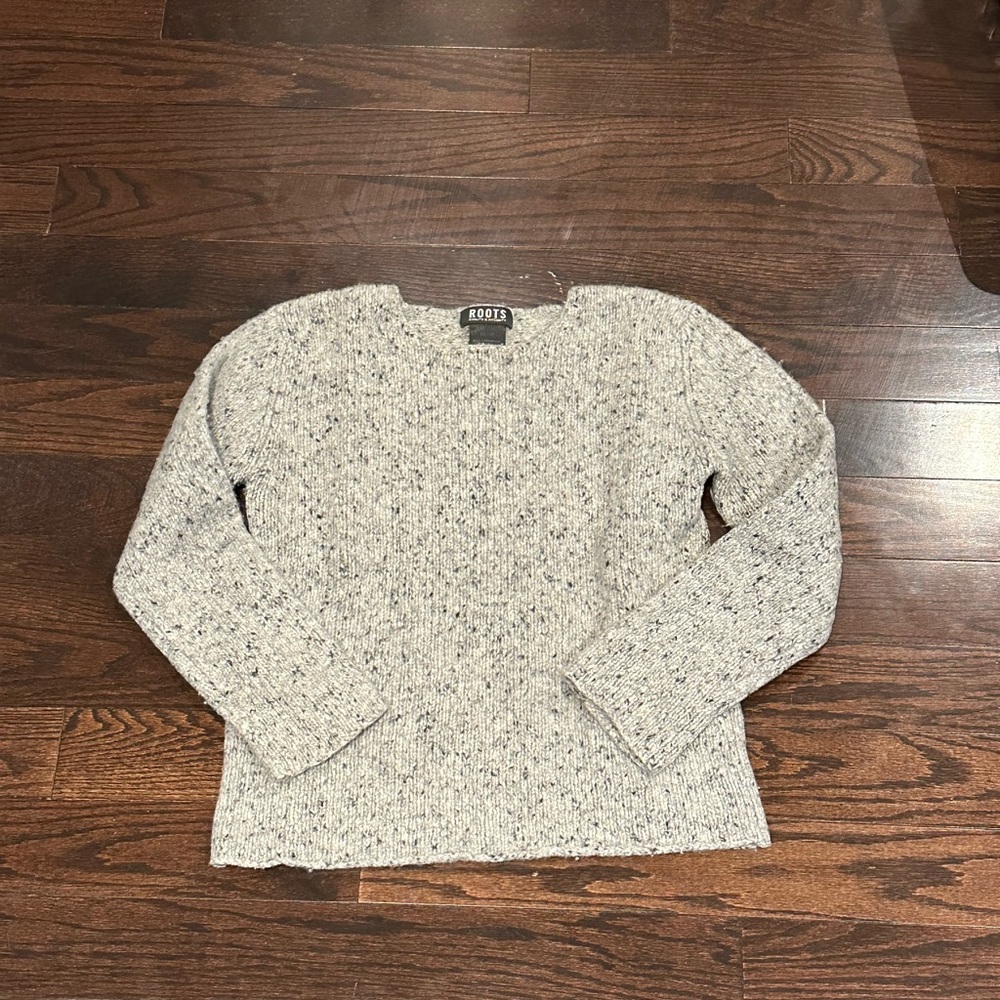 Roots women’s knitted sweater